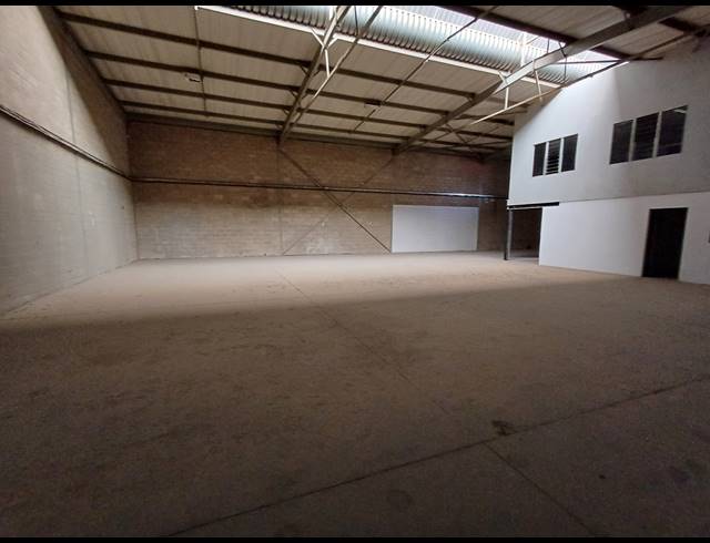 537M² MINI FACTORY TO LET IN KYA SANDS